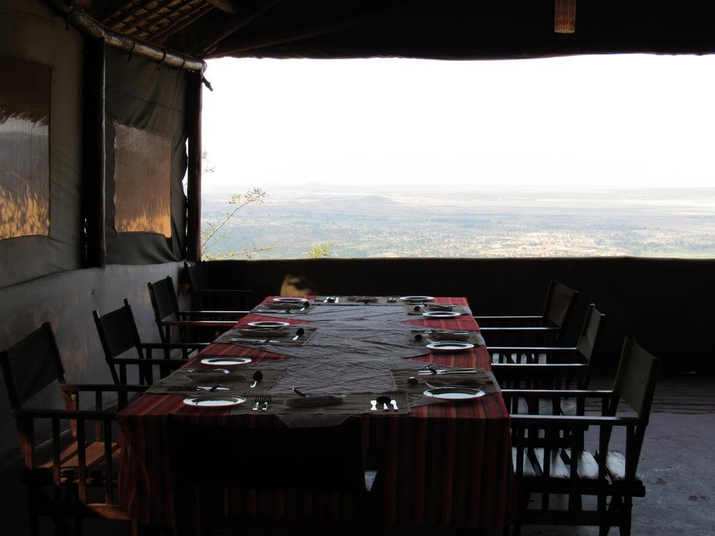 African Sunrise Lodge And Campsite Mto wa Mbu Zewnętrze zdjęcie